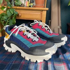 CAT intruders Women’s US 7